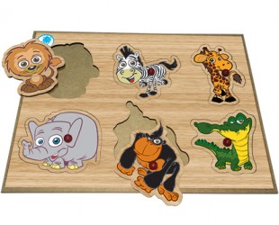 Q.C. com Pinos-Animais Selvagens